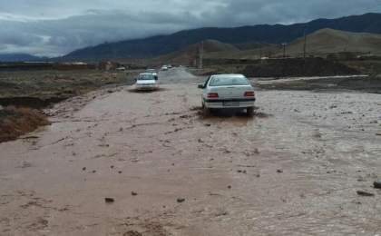 در پی بارش باران کدام محورهای سیستان و بلوچستان مسدود شد؟