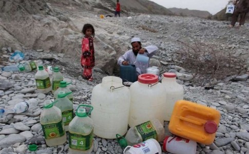 1400؛ وعده دولت برای آبرسانی به 73 هزار روستایی جنوب سیستان و بلوچستان/ شاخص بهره مندی از آب سالم در چابهار و دشتیاری به 90 درصد می رسد