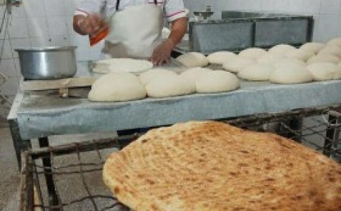 شیوه عجیب نانوایی ها برای کسب سود بیشتر در زابل